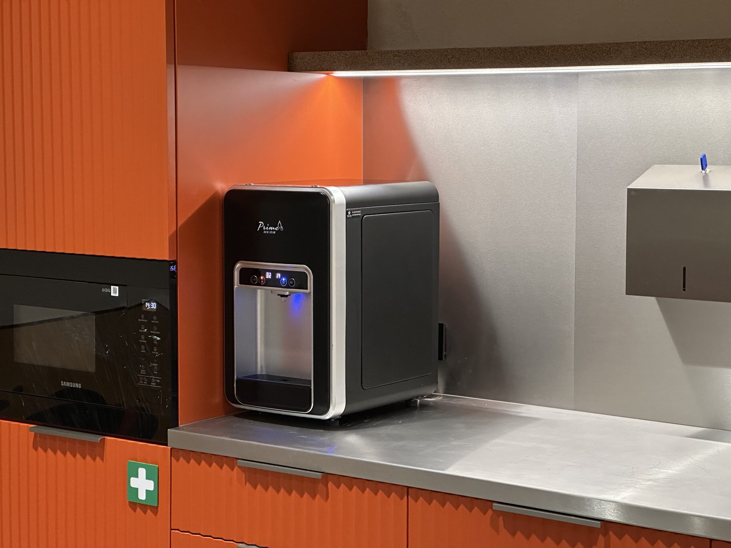 Hydro Eco Star Small Soda - nablatowy dystrybutor z wodą gazowaną - 4